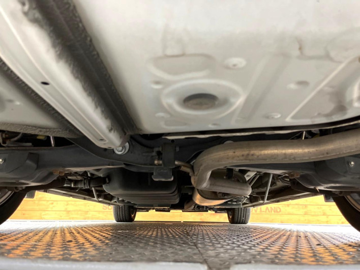 2017 Toyota Vellfire DBA-AGH30W (UW-6a30bd60acb56)[9]