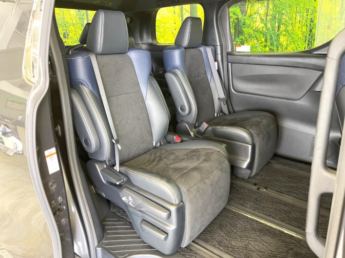 2017 Toyota Vellfire DBA-AGH30W (UW-6a30bd60c3e81)[8]