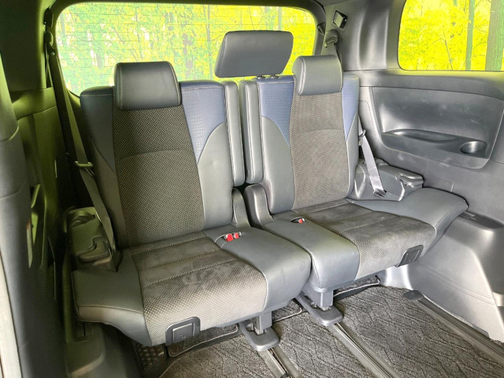 2017 Toyota Vellfire DBA-AGH30W (UW-6a30bd60c3e81)[11]