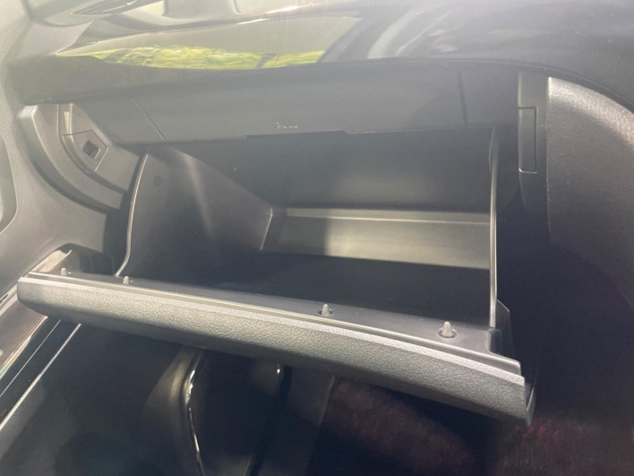 2014 Toyota Vellfire DBA-ANH20W (UW-6a30bd7348be5)[4]
