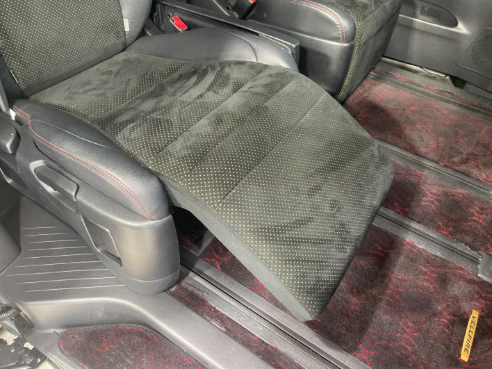 2014 Toyota Vellfire DBA-ANH20W (UW-6a30bd7348be5)[23]