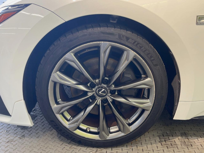 2021 Lexus IS 6AA-AVE30 (UW-6a30bd7481f9e)[18]