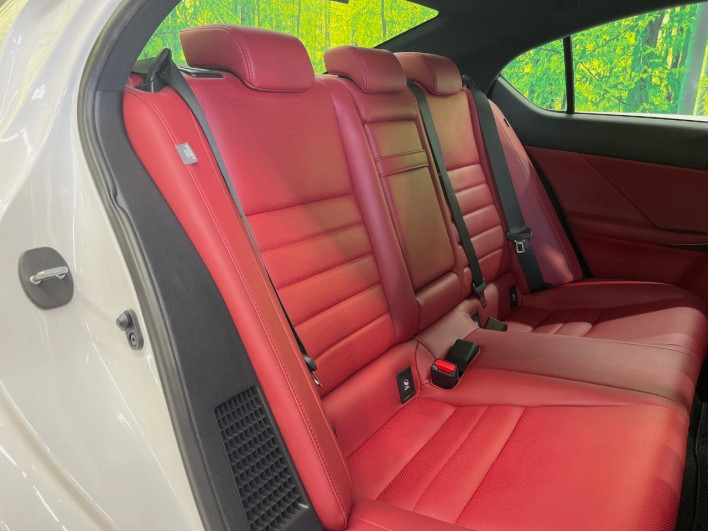 2021 Lexus IS 6AA-AVE30 (UW-6a30bd7481f9e)[14]