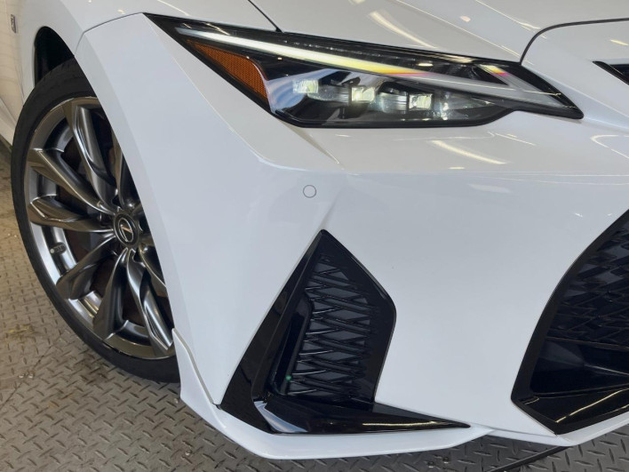 2021 Lexus IS 6AA-AVE30 (UW-6a30bd7481f9e)[10]