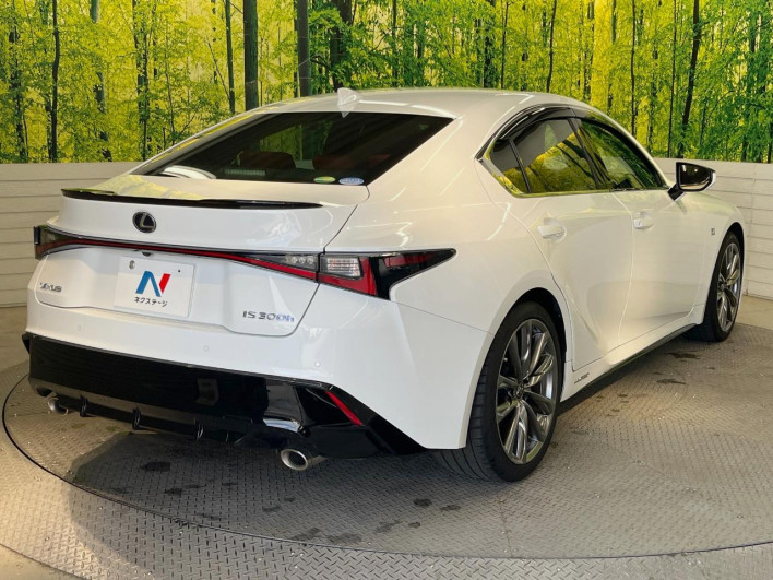 2021 Lexus IS 6AA-AVE30 (UW-6a30bd7481f9e)[20]