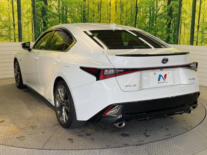 2021 Lexus IS 6AA-AVE30 (UW-6a30bd7481f9e)[25]