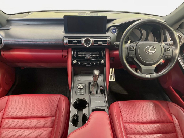 2021 Lexus IS 6AA-AVE30 (UW-6a30bd7481f9e)[26]