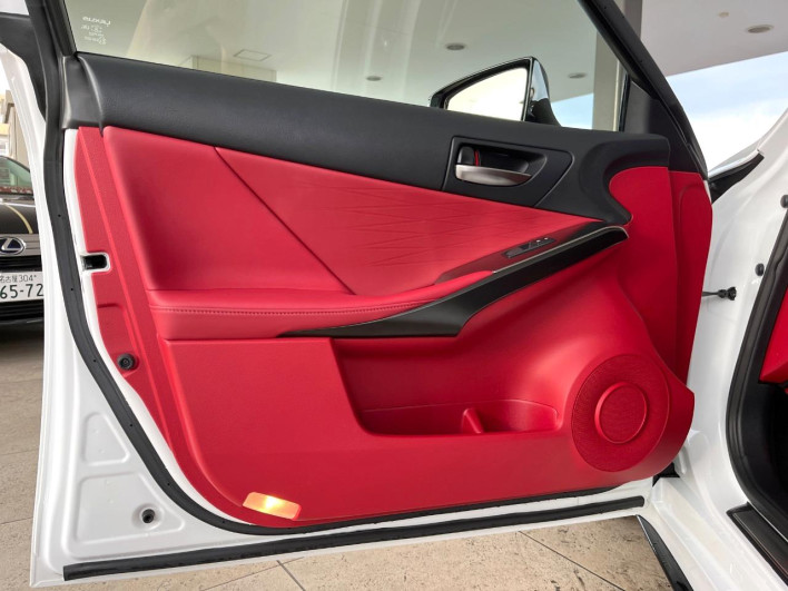 2021 Lexus IS 6AA-AVE30 (UW-6a30bd749371a)[27]