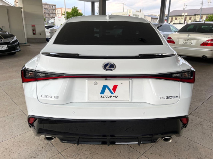 2021 Lexus IS 6AA-AVE30 (UW-6a30bd749371a)[23]