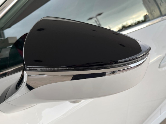 2021 Lexus IS 6AA-AVE30 (UW-6a30bd749371a)[8]