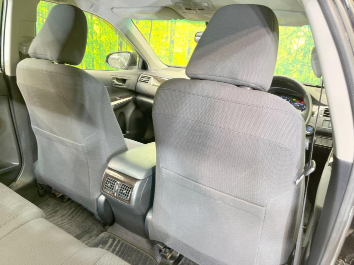 2012 Toyota Camry DAA-AVV50 (UW-6a30bd76adf4f)[27]