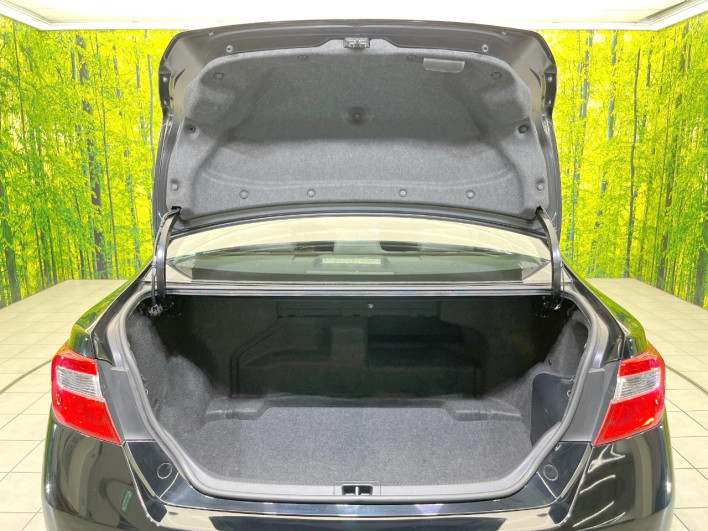2012 Toyota Camry DAA-AVV50 (UW-6a30bd76adf4f)[24]