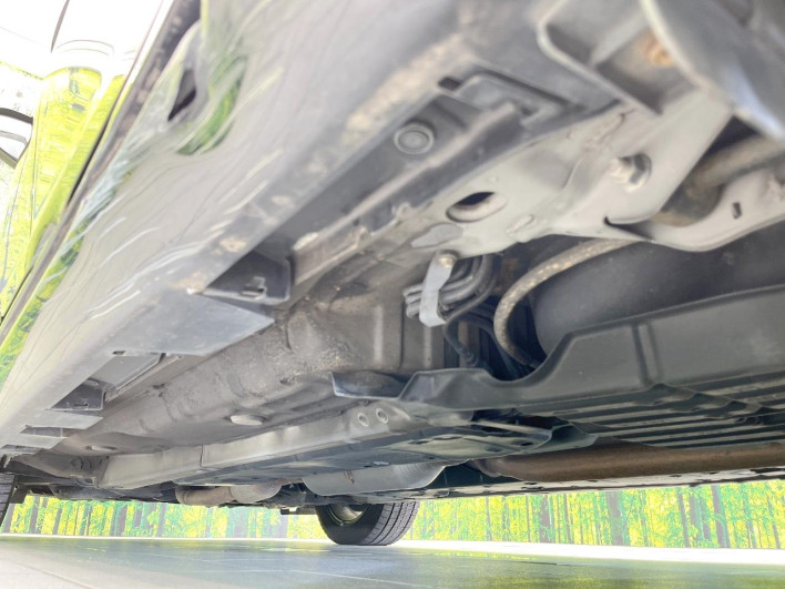 2012 Toyota Camry DAA-AVV50 (UW-6a30bd76adf4f)[22]