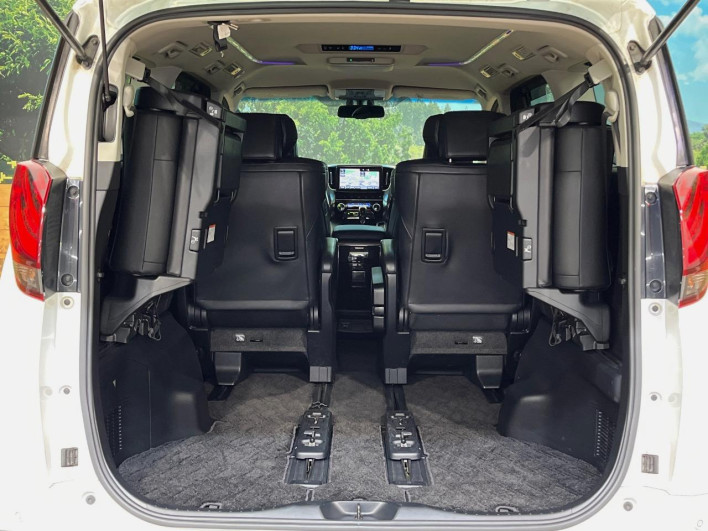 2016 Toyota Alphard Hybrid DAA-AYH30W (UW-6a30bd8588de1)[7]
