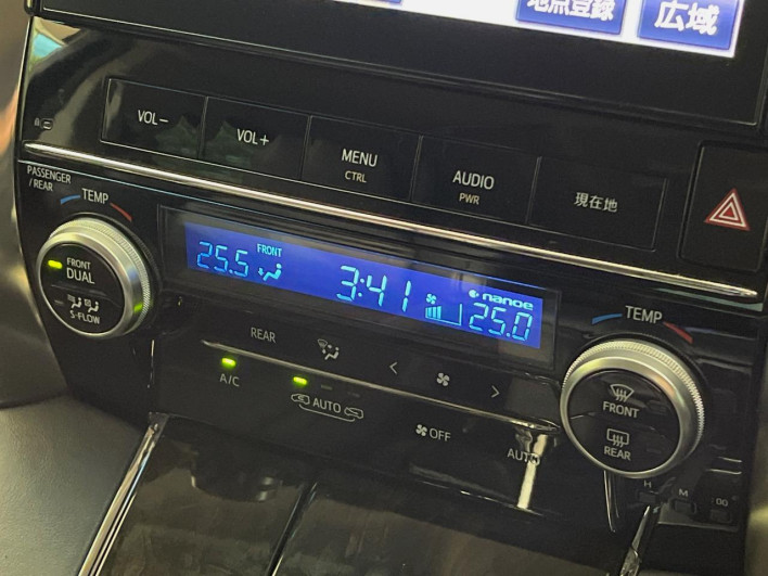 2016 Toyota Alphard Hybrid DAA-AYH30W (UW-6a30bd8588de1)[19]