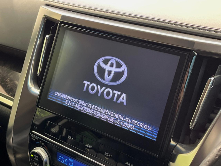 2016 Toyota Alphard Hybrid DAA-AYH30W (UW-6a30bd8588de1)[16]
