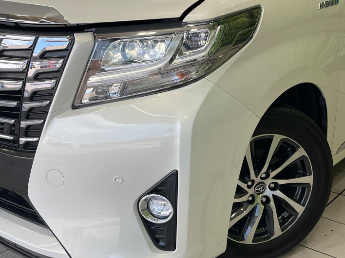 2017 Toyota Alphard Hybrid DAA-AYH30W (UW-6a30bd8597cea)[4]