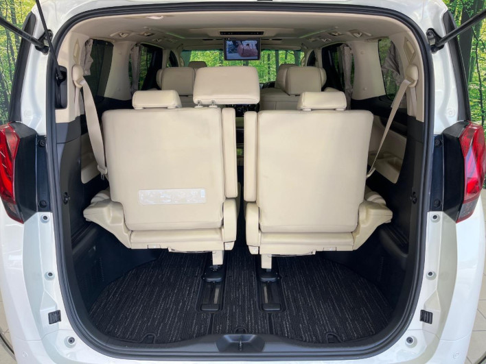 2017 Toyota Alphard Hybrid DAA-AYH30W (UW-6a30bd8597cea)[22]