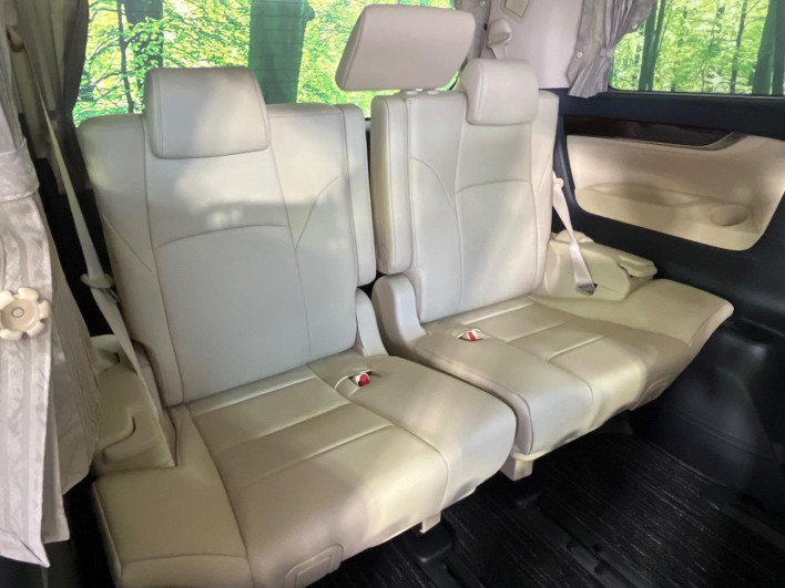 2017 Toyota Alphard Hybrid DAA-AYH30W (UW-6a30bd8597cea)[15]