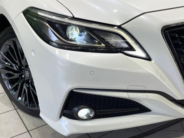 2020 Toyota Crown Hybrid 6AA-AZSH20 (UW-6a30bd883e9b6)[21]