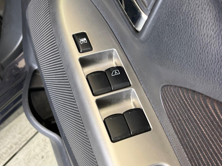 2013 Mitsubishi ek Custom DBA-B11W (UW-6a30bd8bb194f)[25]