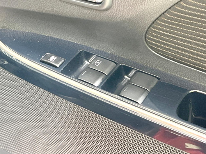 2016 Mitsubishi ek Custom DBA-B11W (UW-6a30bd8c6d989)[19]
