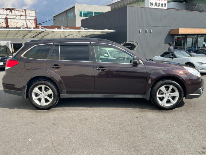 2012 Subaru Legacy Outback DBA-BR9 (UW-6a30bdb028267)[18]