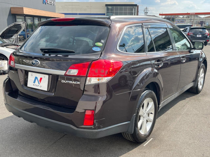 2012 Subaru Legacy Outback DBA-BR9 (UW-6a30bdb028267)[19]
