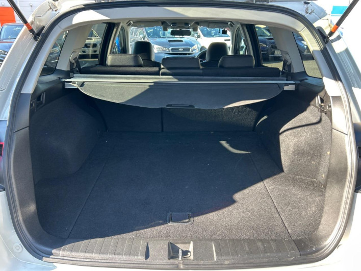 2014 Subaru Legacy Touring Wagon DBA-BRM (UW-6a30bdb09110f)[21]
