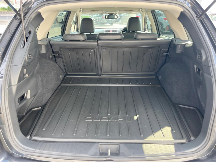 2017 Subaru Legacy Outback DBA-BS9 (UW-6a30bdb1c0691)[22]