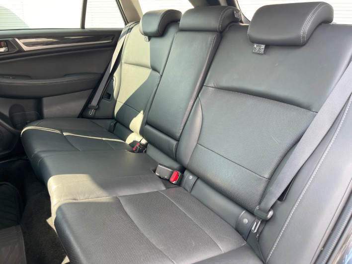 2017 Subaru Legacy Outback DBA-BS9 (UW-6a30bdb1c0691)[27]