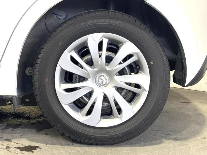 2015 Mazda Demio DBA-DJ3FS (UW-6a30bdbb2690e)[6]