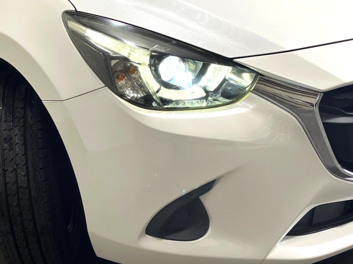 2015 Mazda Demio DBA-DJ3FS (UW-6a30bdbb2690e)[11]