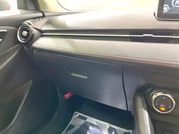 2014 Mazda Demio LDA-DJ5FS (UW-6a30bdbc77836)[29]