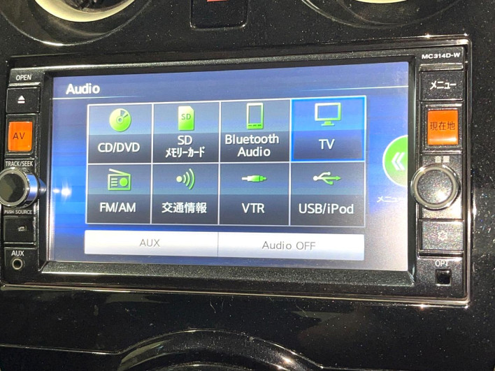 2015 Nissan Note DBA-E12 (UW-6a30bdc35d3c0)[16]