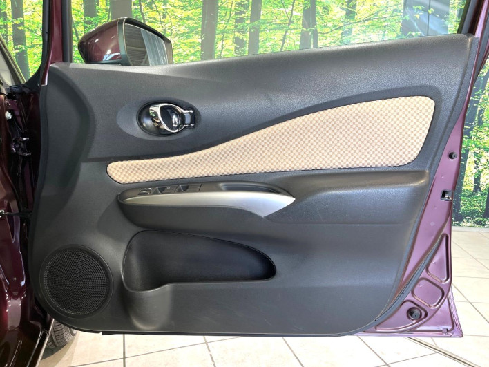 2015 Nissan Note DBA-E12 (UW-6a30bdc40012d)[29]