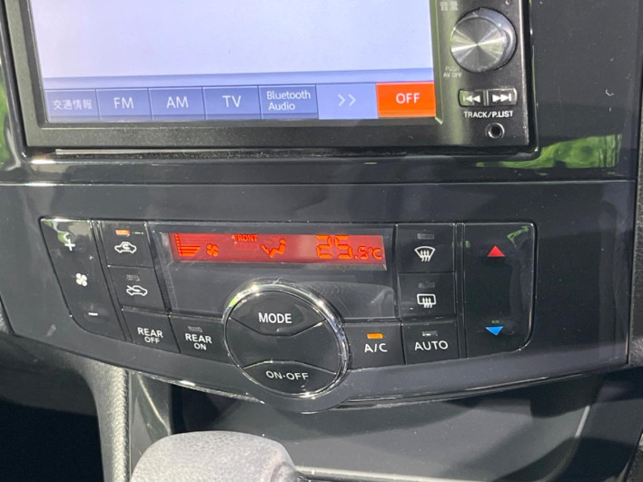 2012 Nissan Serena DBA-FC26 (UW-6a30bdc972225)[18]