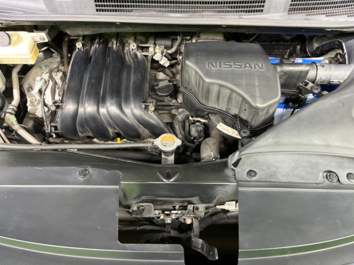 2012 Nissan Serena DBA-FC26 (UW-6a30bdc972225)[23]