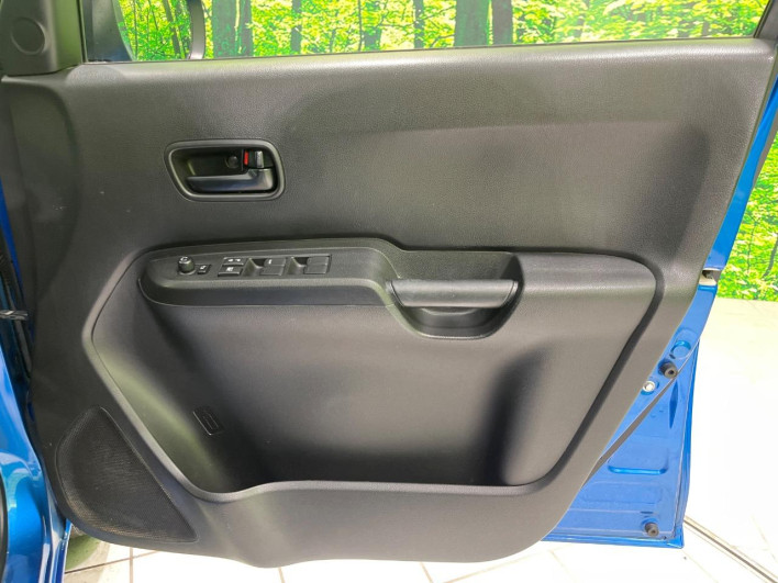 2018 Suzuki Ignis DAA-FF21S (UW-6a30bdccc4010)[12]