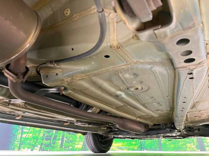 2018 Suzuki Ignis DAA-FF21S (UW-6a30bdccc4010)[16]