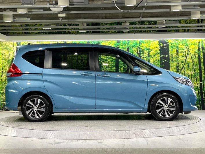 2019 Honda Freed hybrid DAA-GB7 (UW-6a30bdd2e46ee)[8]