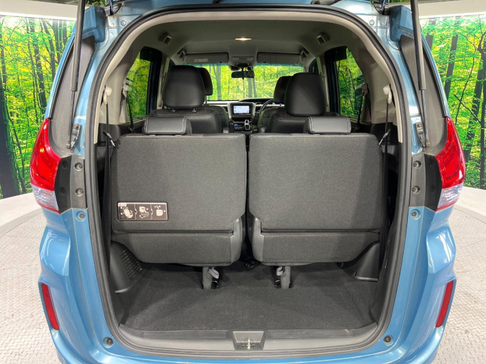 2019 Honda Freed hybrid DAA-GB7 (UW-6a30bdd2e46ee)[13]