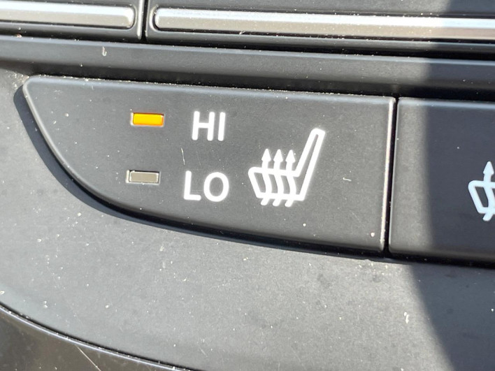 2018 Honda Freed hybrid DAA-GB8 (UW-6a30bdd3c6778)[29]