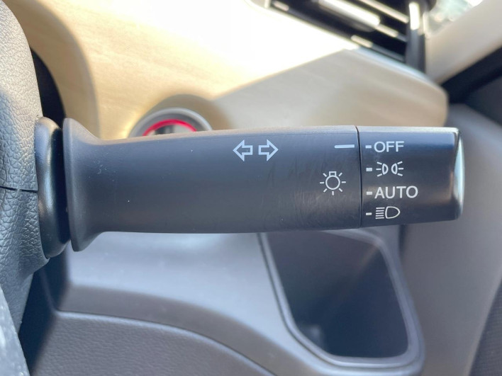 2018 Honda Freed hybrid DAA-GB8 (UW-6a30bdd3c6778)[28]