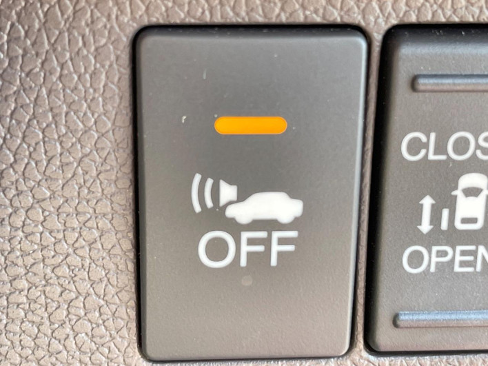 2018 Honda Freed hybrid DAA-GB8 (UW-6a30bdd3c6778)[16]