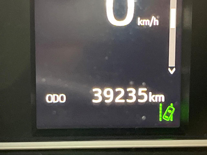 2021 Toyota Hiace Van QDF-GDH201V (UW-6a30bdd4e7b1b)[2]
