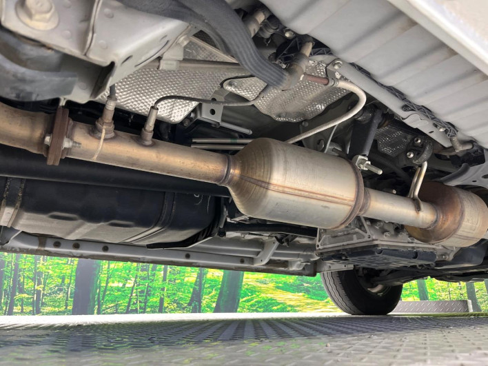 2021 Toyota Hiace Van QDF-GDH201V (UW-6a30bdd4e7b1b)[19]
