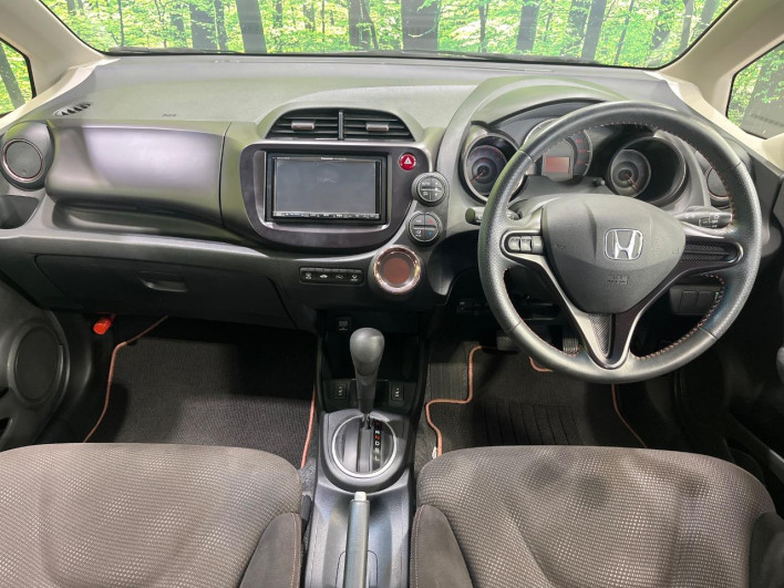 2013 Honda Fit DBA-GE6 (UW-6a30bdd982892)[6]