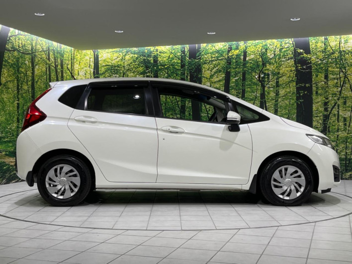 2013 Honda Fit DBA-GK3 (UW-6a30bde308633)[8]