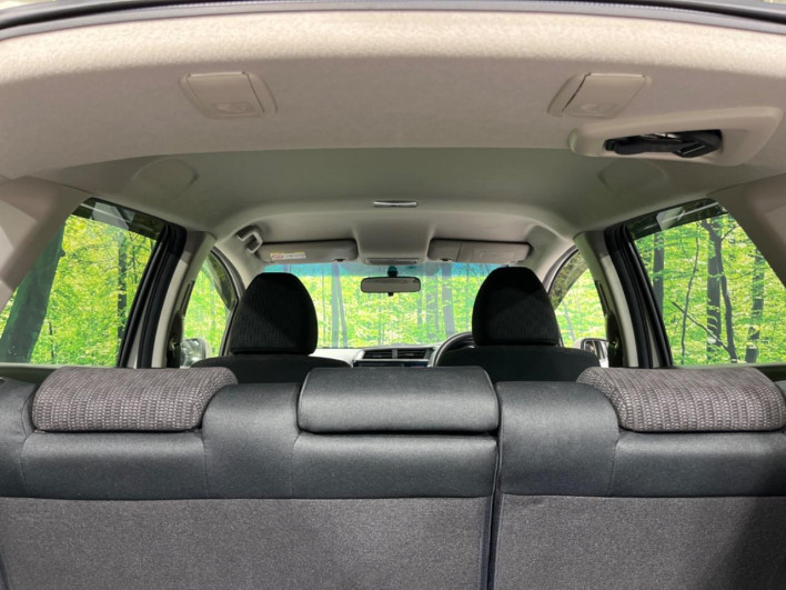2013 Honda Fit DBA-GK3 (UW-6a30bde308633)[21]